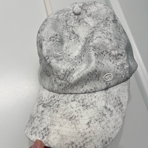 GAP Accessories - GAP Light Gray Textured Cap